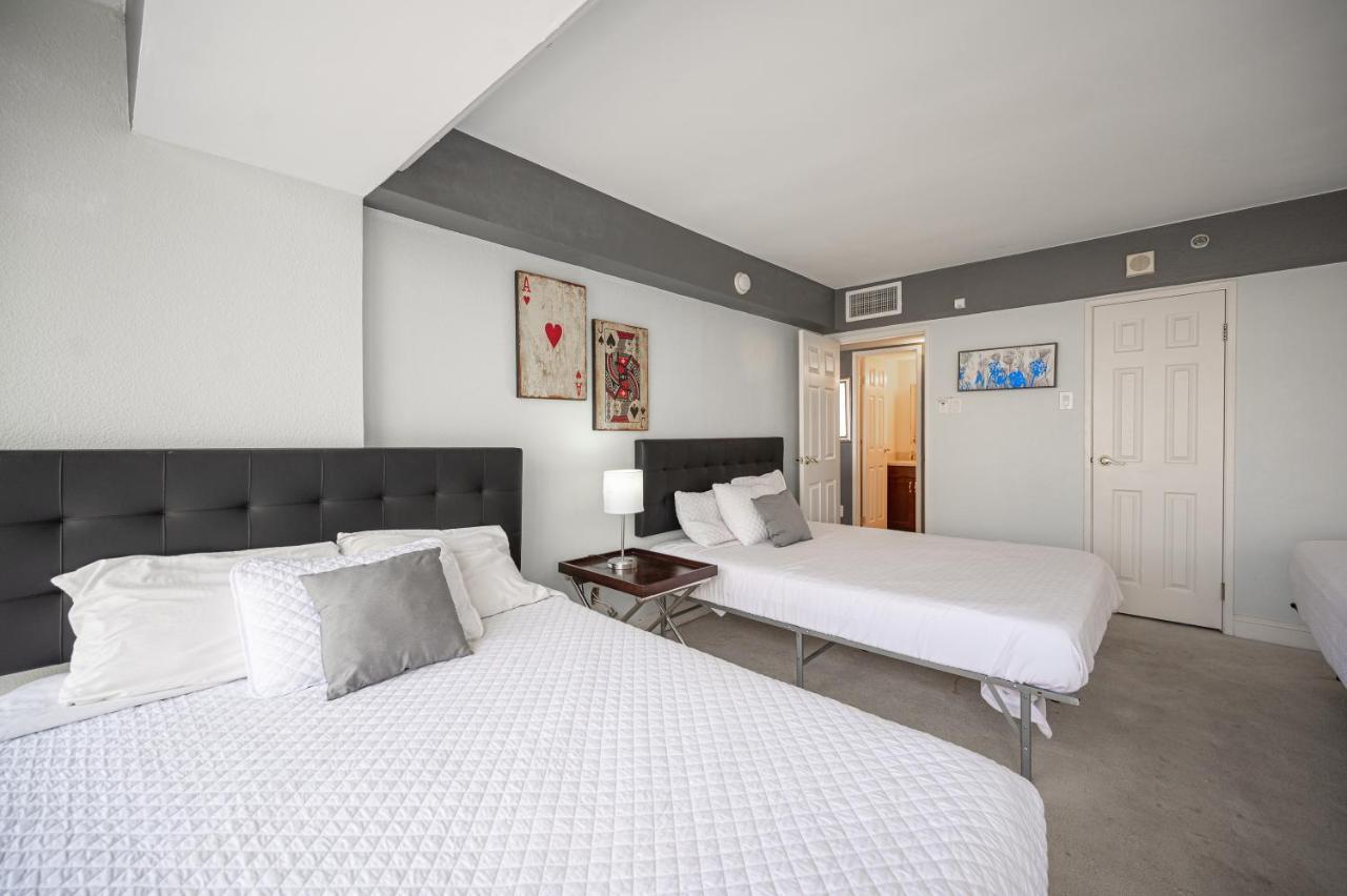 Iconic Vegas Views - 6 Comfy Beds, No Resort Fees, Center Strip! Лас Вегас Екстериор снимка